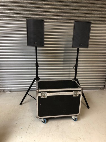 Martin speakers cased - w1,