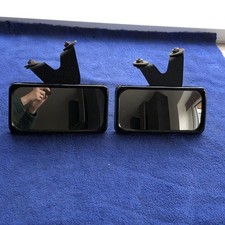 2 Vintage Wingard Car