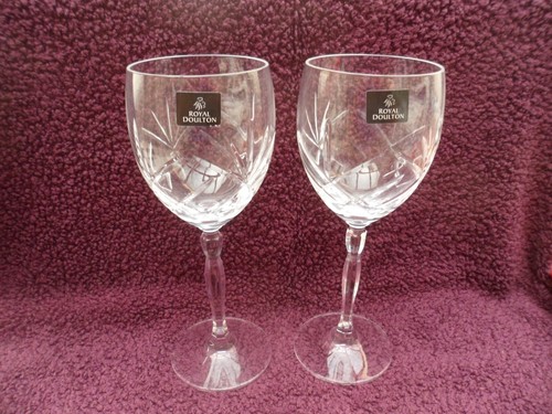 Pair vintage royal doulton - vintage,