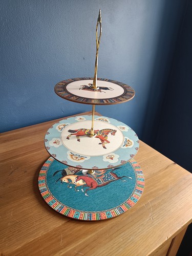 Wooden tier cake - wooden,
