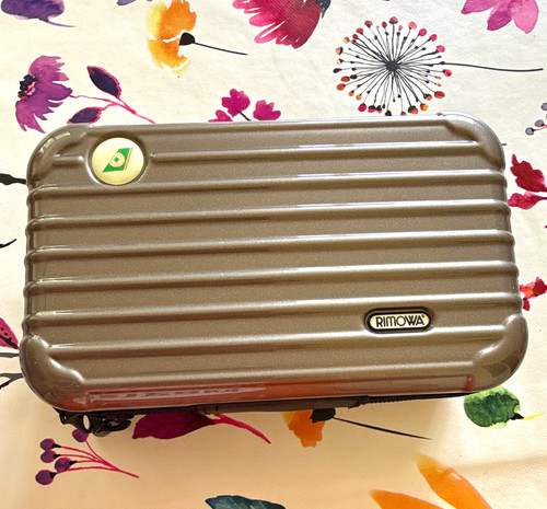 Eva air rimowa hard - hard, case