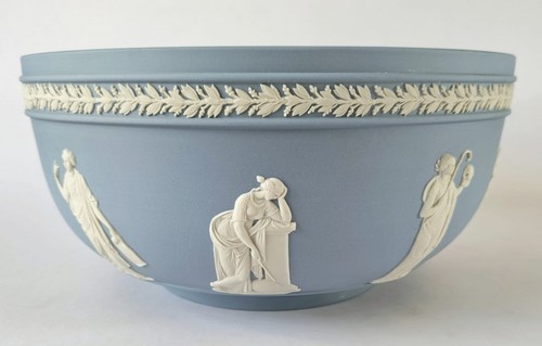 Wedgwood blue jasperware - blue,