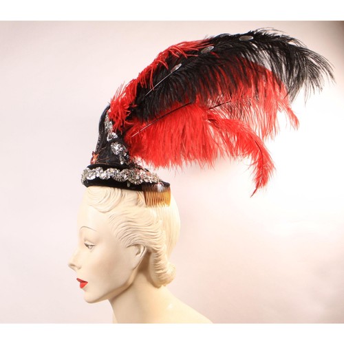 1970s red black costume - 1970s,