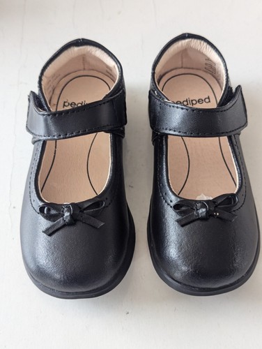 Girls shoes size - 6.5-7, soft