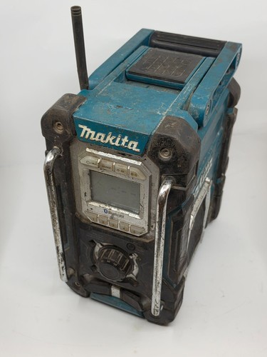 Makita dmr108 radio with - makita,