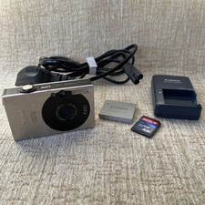 Canon IXUS 70 Digital Camera