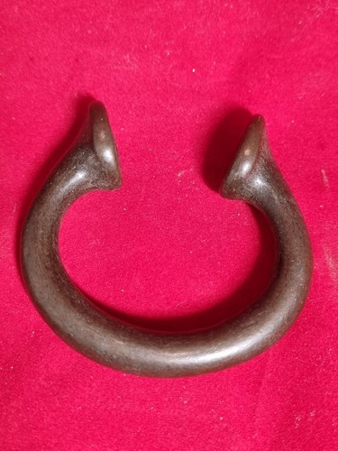 Bronze manilla currency - bronze,
