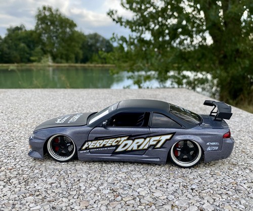 1998 jada toys nissan - 1998,