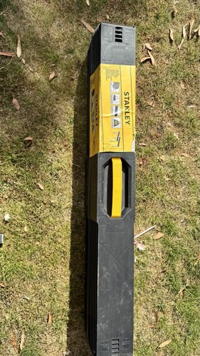 Stanley fold sawhorse - up,