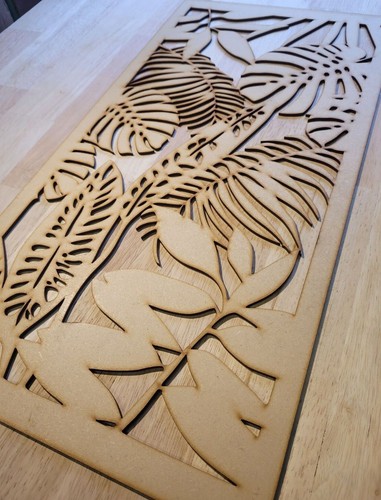 Jungle leaf decorative screen - jungle,