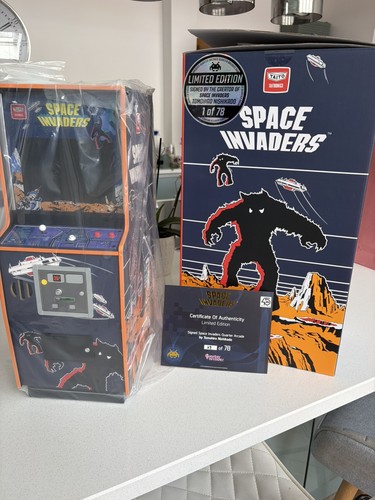 Quarter arcade space - arcade,
