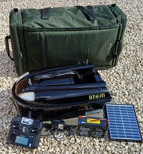 Waverunner Atom Bait Boat + Accessories, ONLY USED ONCE IN FRANCE 