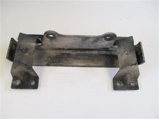 Engine mount mitsubishi canter - engine,
