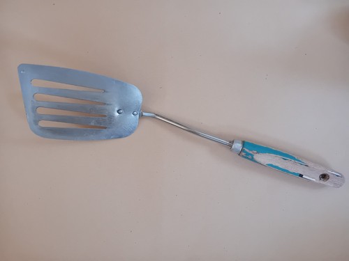 Skyline vintage fish slice - , /