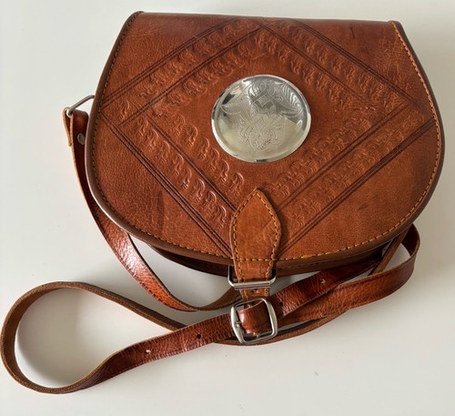 Vintage tan leather saddle - saddle, bag