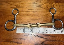 Neue Schule Tranz Angled