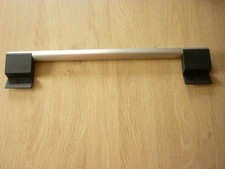 Brand New Neff handle for KU9213HG0G built in Wine Cooler - pt 11036742