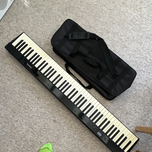 Key electronic keyboard - electronic,