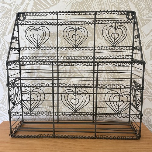 Lovely wall mounted free - lovely, or
