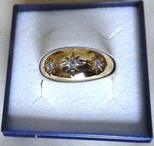 9ct gold stone diamond - 3, gypsy