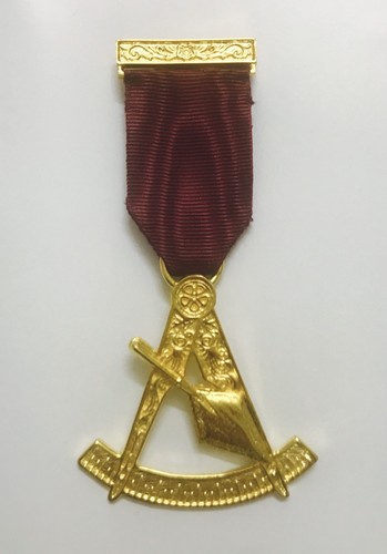 Royal and select past master - royal,