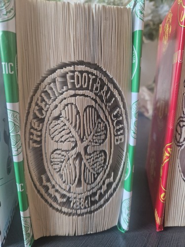 Celtic crest logo book - celtic, fc