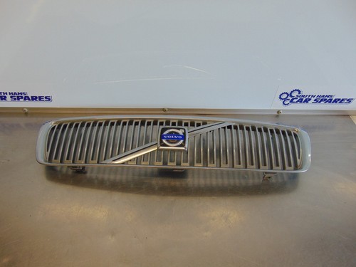 Volvo v70 radiator grill 04 - v70, 00-04