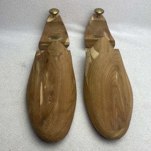 Herring shoes wooden tree - herring,