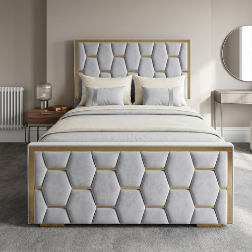 Designer bed elegant plush - bed,
