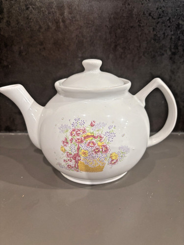 Airedale tea pot flower basket - pot,