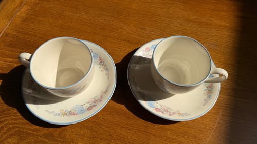 Poole pottery fleur - poole, cups
