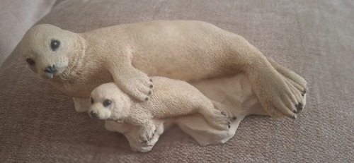 Seal and baby - seal, figurine