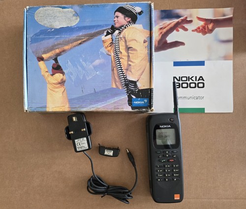 Nokia 9000 communicator - communicator, very