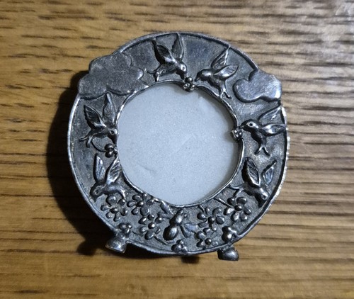 Vintage silver scenes - silver,