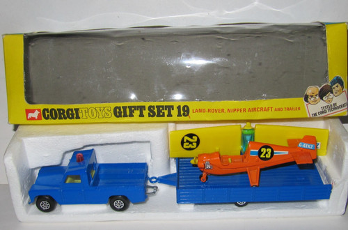 Corgi gift set - set, land