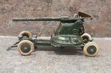 VINTAGE BRITAINS TOYS #717 2