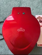 Giles and Posner Flip Cake Pop