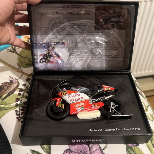 Aprilia 250ccm valentino - ·,