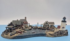 Z Gauge Scale Coastal Harbour
