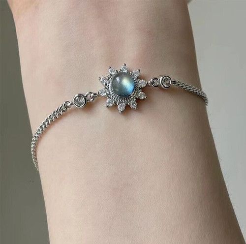 925 sterling silver - sterling, moonstone