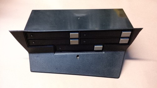 Cassette holder panel centre - cassette,