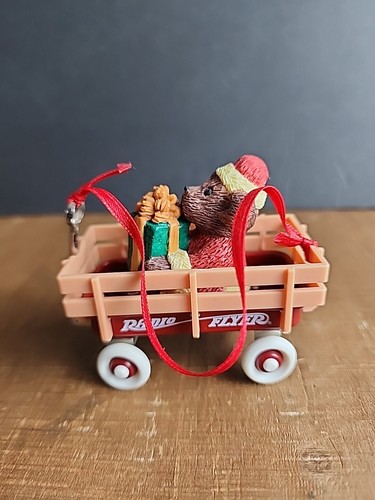 Radio flyer christmas - radio,