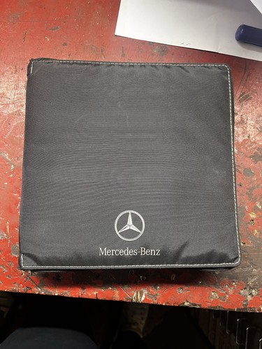 Mercedes boot partition - mercedes, strap