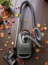 Miele Solution 5000, 300-2200W