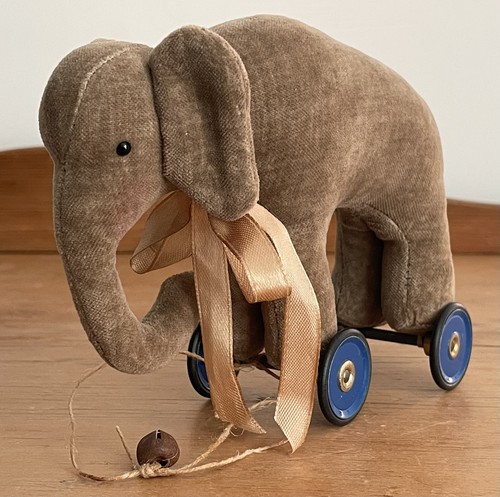 Gorgeous antique steiff - gorgeous,