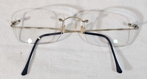 Vintage unisex pair of - vintage,