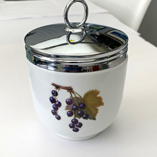 Royal worcester porcelain - worcester,