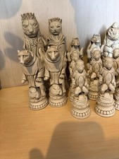 Reynard The Fox Chess Set