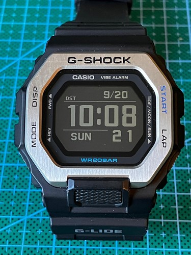 Casio shock gbx 100 lide - g-shock, gbx-100