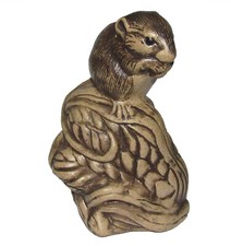 Poole pottery figurine animal ' Field mouse sitting on corn '  1st quality